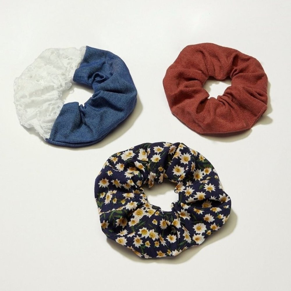 NWT LUCKY BRAND Denim‎ & Floral Scrunchie Set of 3